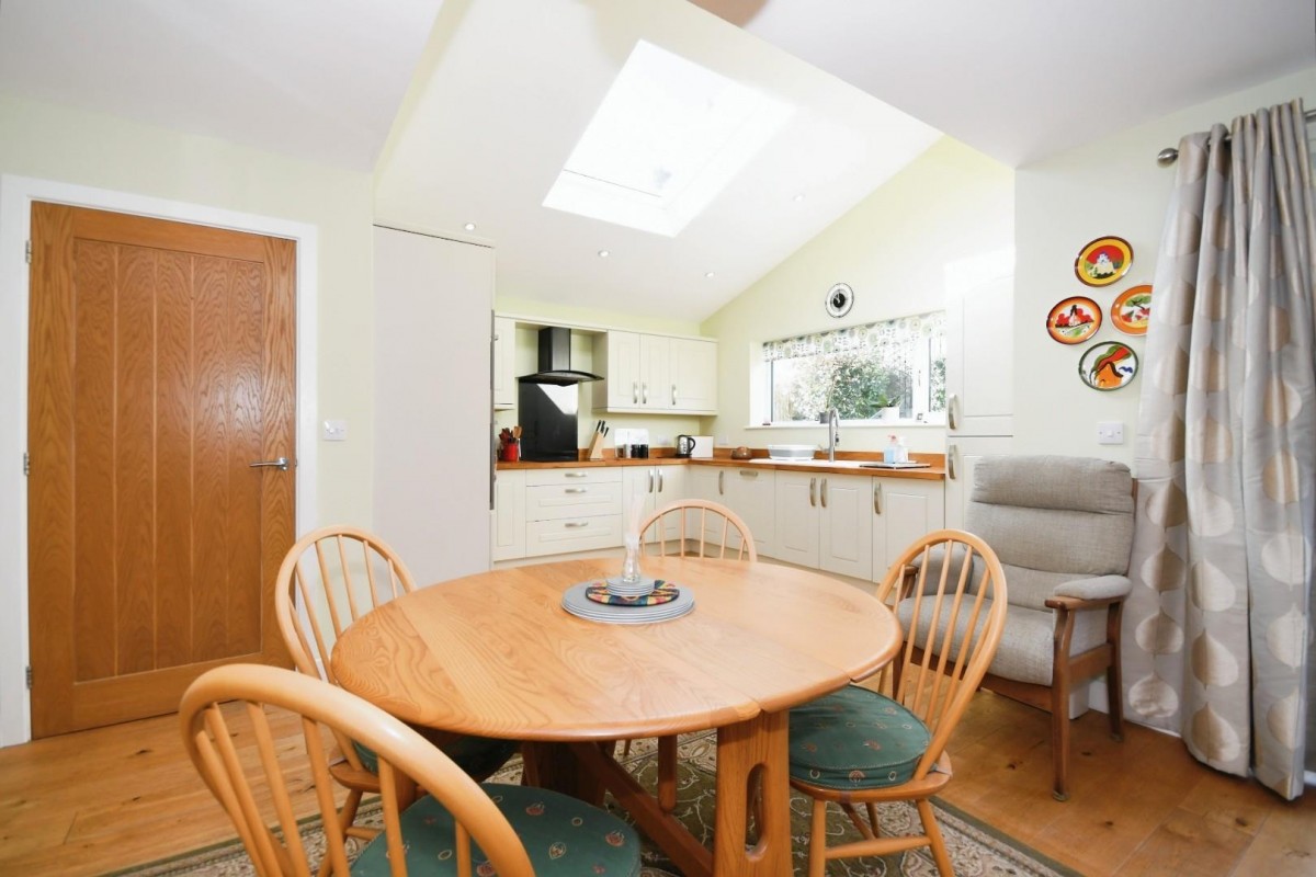Dunston Road, Whittington Moor, Chesterfield, S41 8XA