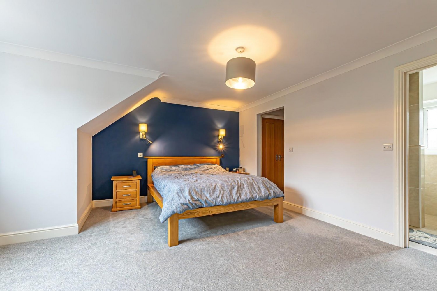 Damask Close, Tring
