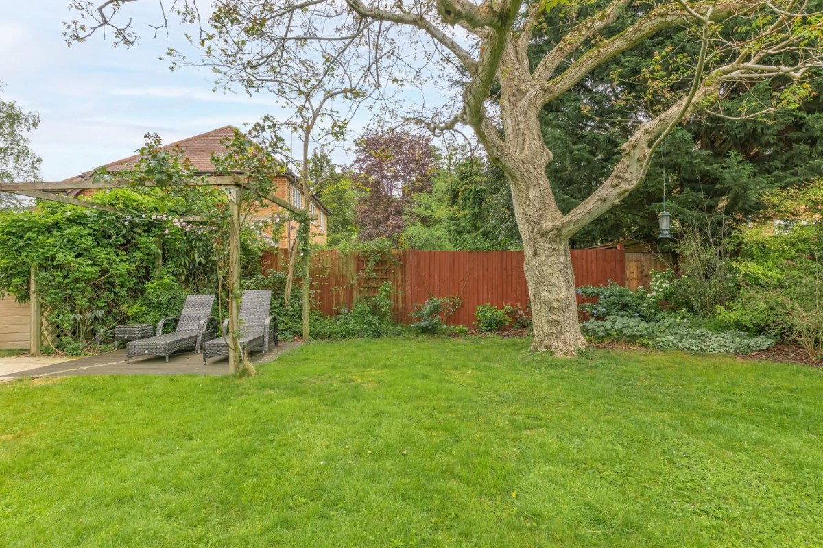 Damask Close, Tring