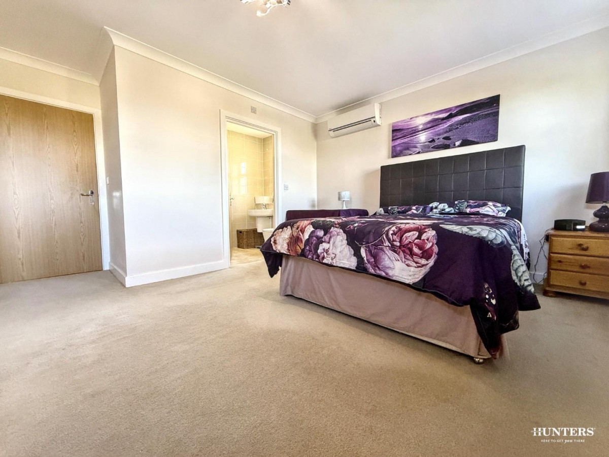 Tingley Hall Rise, Tingley, Wakefield