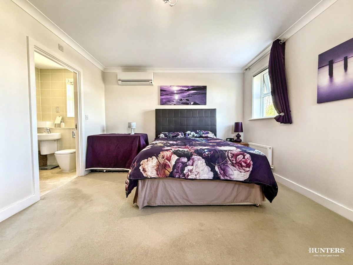 Tingley Hall Rise, Tingley, Wakefield