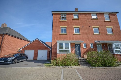 Forgetmenot Way, Lyd Green, Bristol, BS16 7JW