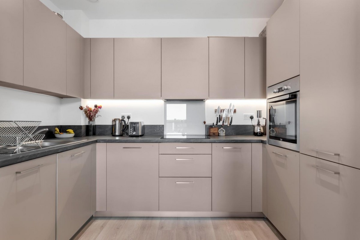 Coster Avenue, London, N4