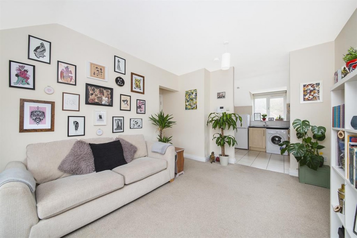 The Pines, Shadwell, Leeds, LS17 8GB