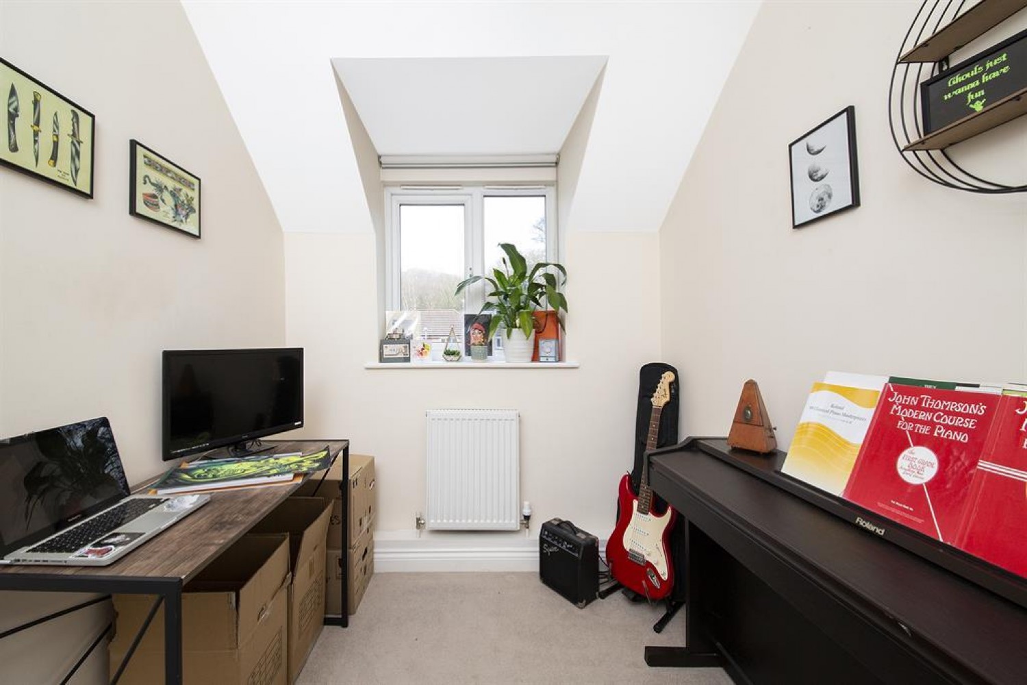 The Pines, Shadwell, Leeds, LS17 8GB