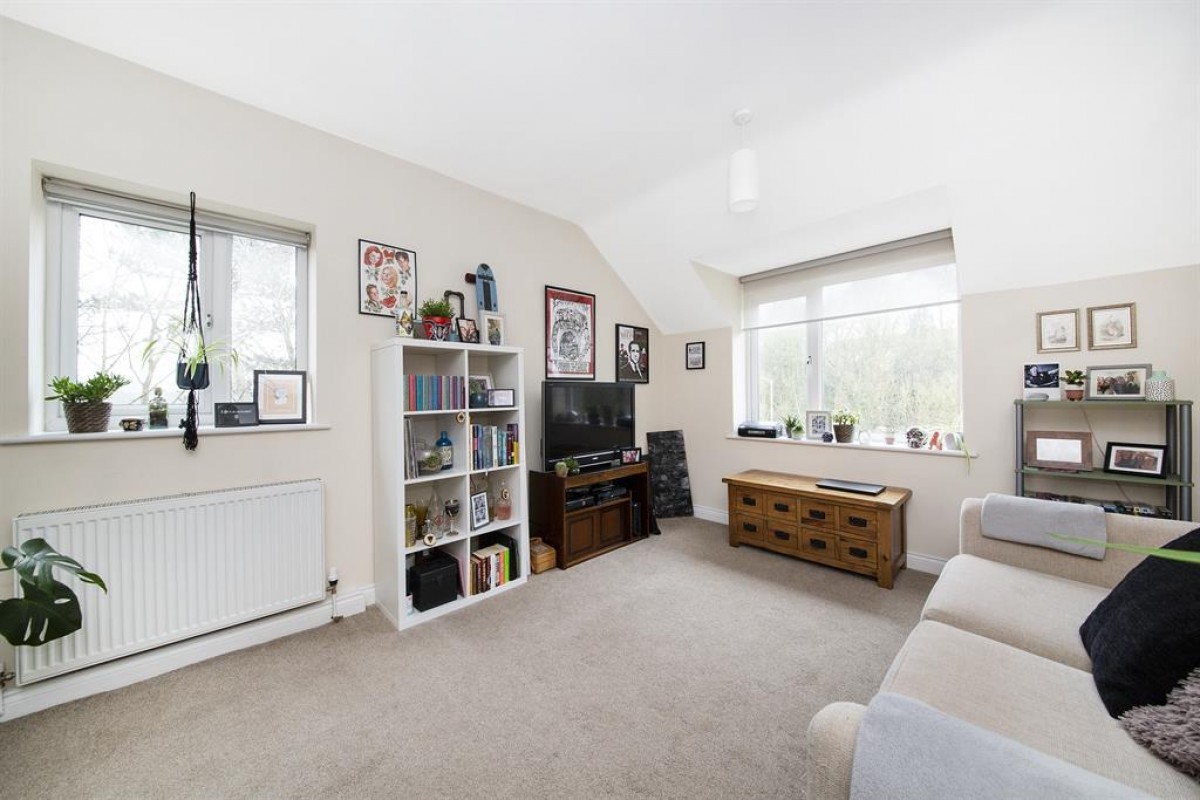 The Pines, Shadwell, Leeds, LS17 8GB