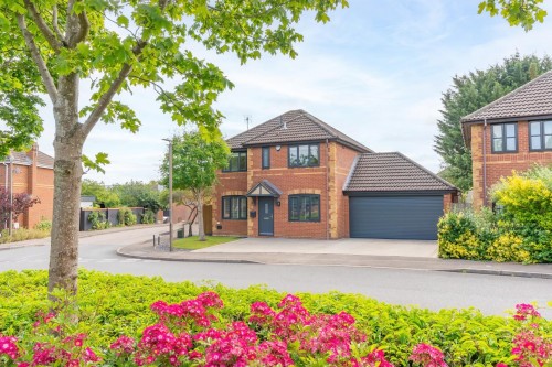 Frithwood Crescent, Kents Hill, Milton Keynes