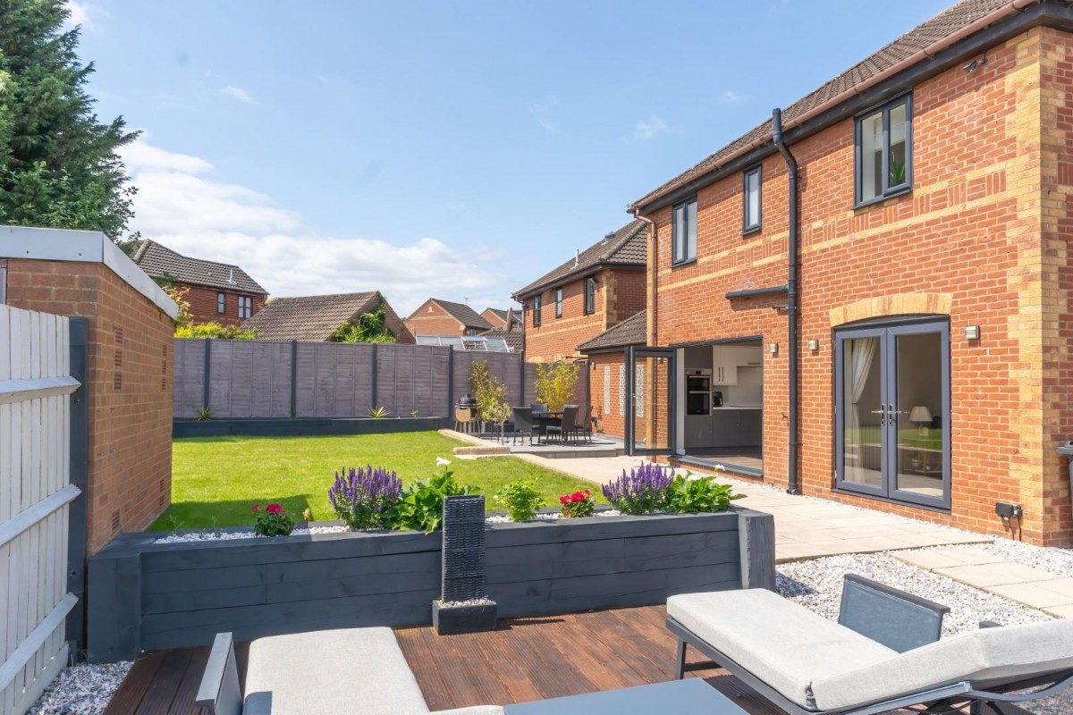 Frithwood Crescent, Kents Hill, Milton Keynes