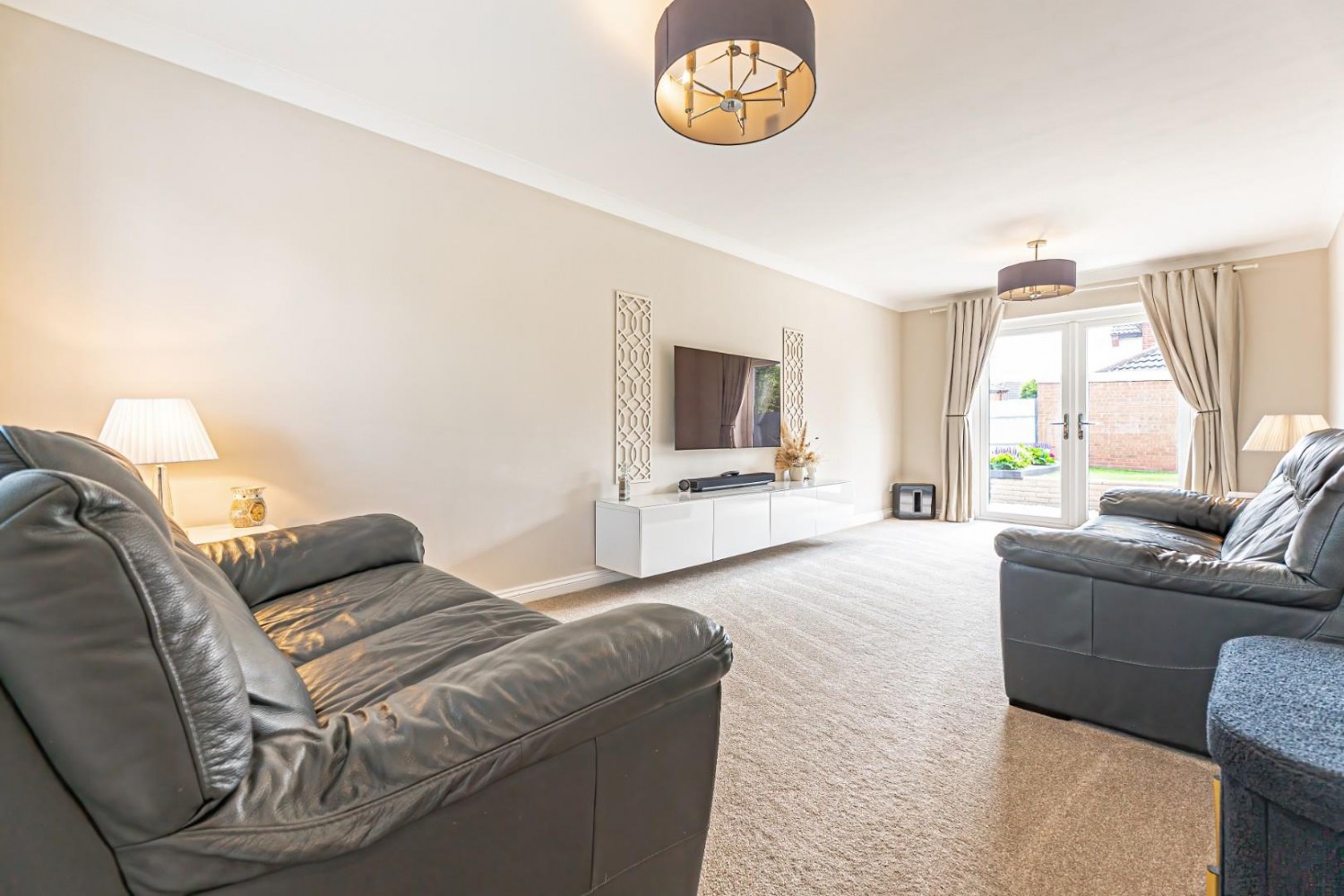 Frithwood Crescent, Kents Hill, Milton Keynes