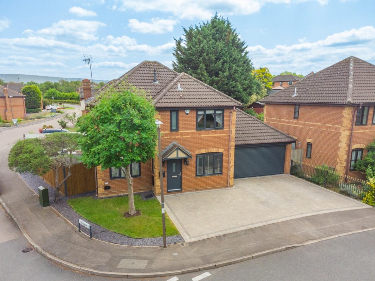 Frithwood Crescent, Kents Hill, Milton Keynes