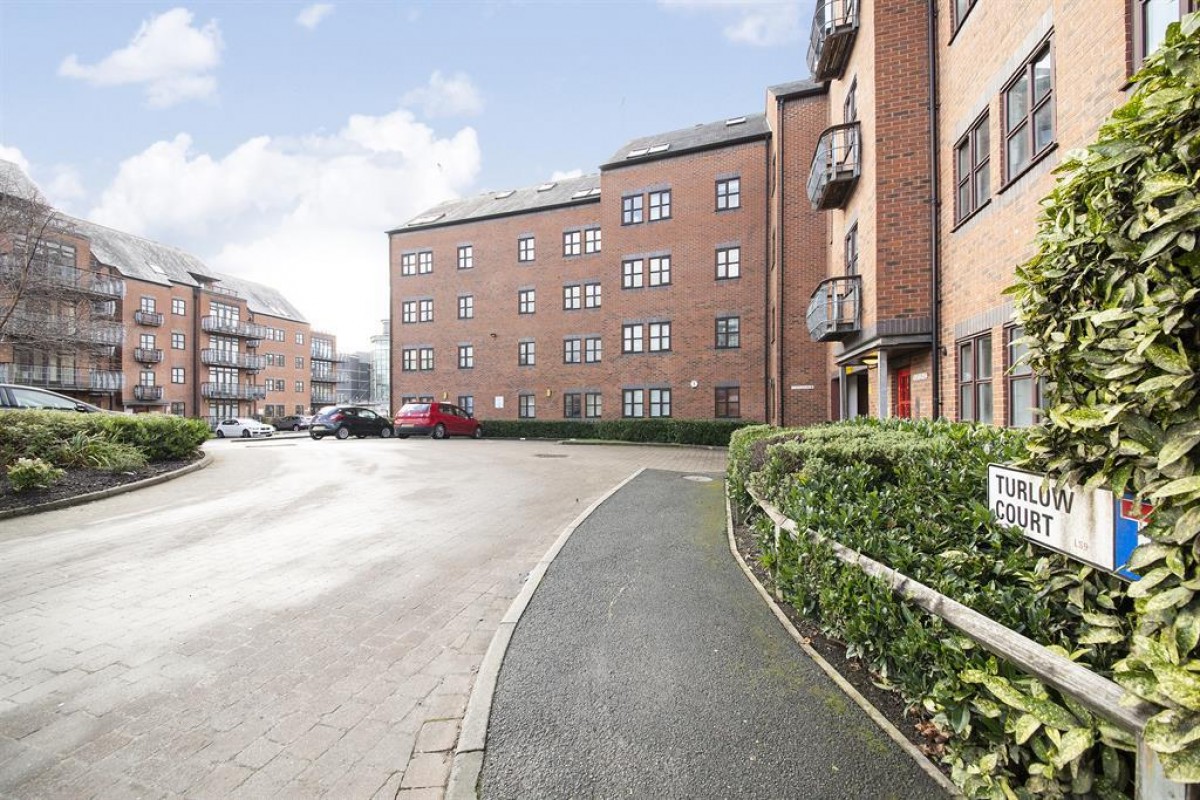 Turlow Court, Leeds