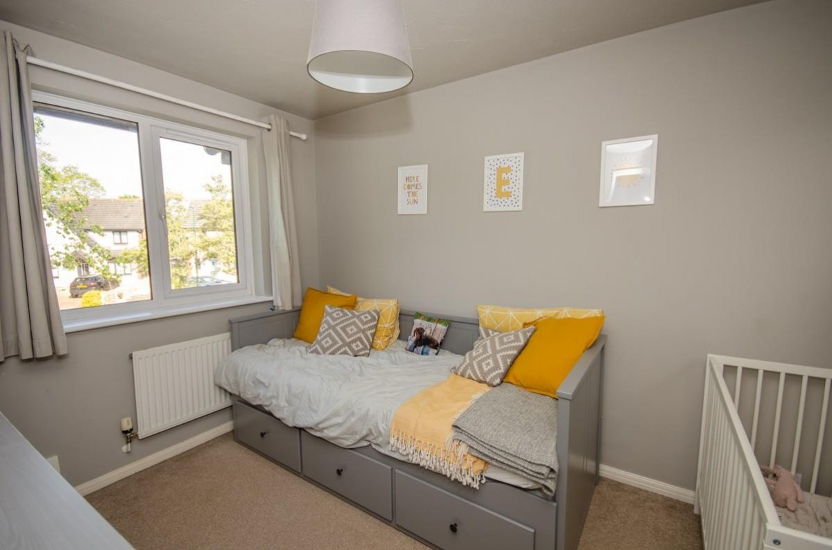 Westons Hill Drive, Emersons Green, Bristol, BS16 7DF