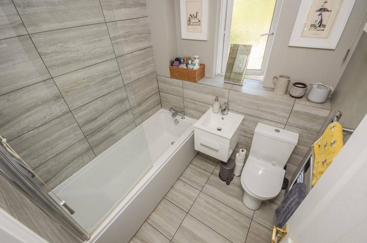 Westons Hill Drive, Emersons Green, Bristol, BS16 7DF