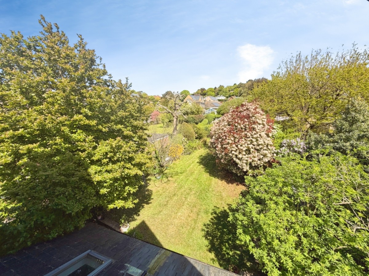 Cliff Road, Hythe