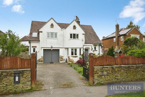 Bradford Road, Guiseley, Leeds