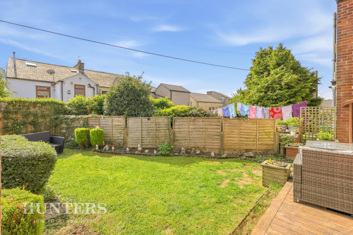Heald Close, Hollingworth Lake, Littleborough, OL15 0DL