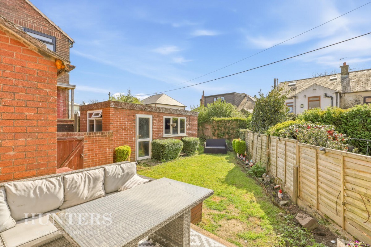 Heald Close, Hollingworth Lake, Littleborough, OL15 0DL