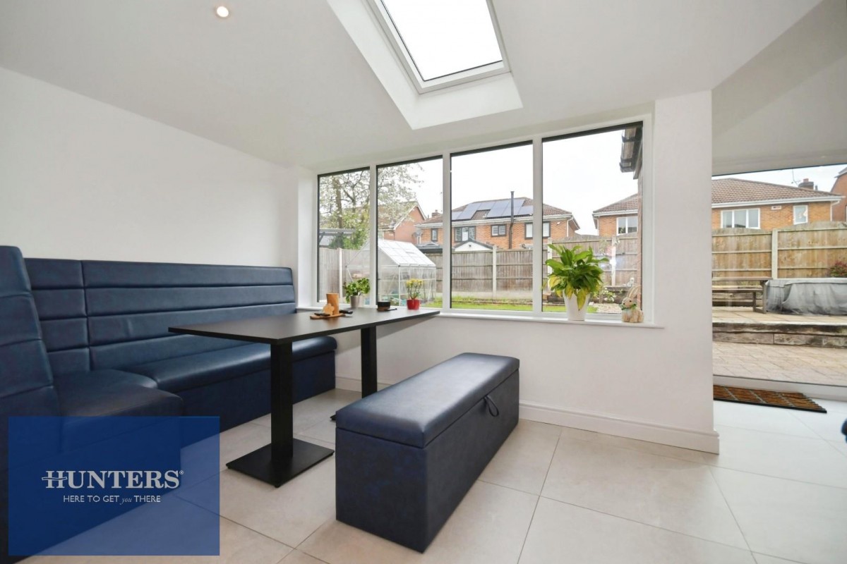 Slayley View Road, Barlborough, Chesterfield, S43 4WU