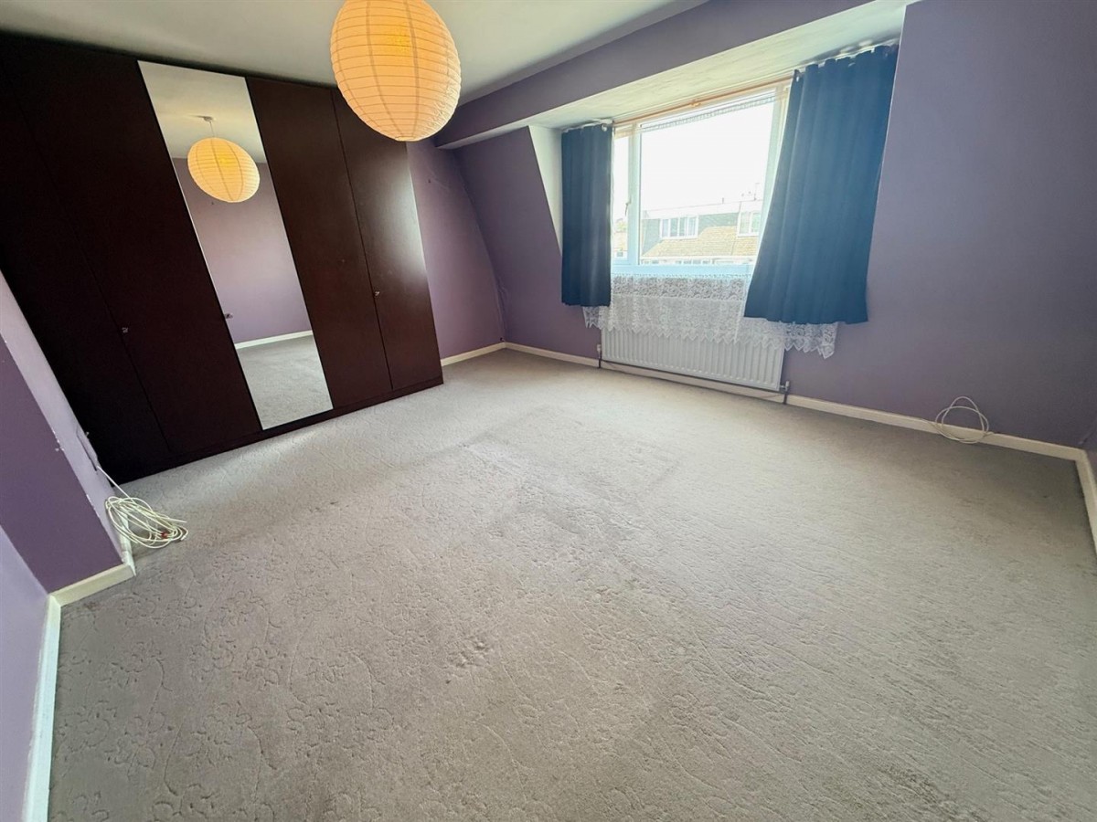 Swincross Road, Oldswinford, DY8 1NL