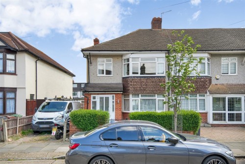 Morley Road, Chadwell Heath, RM6