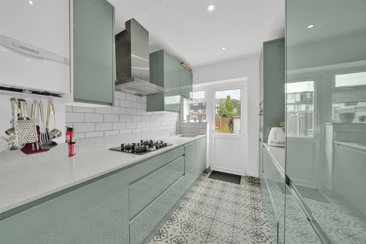 Morley Road, Chadwell Heath, RM6