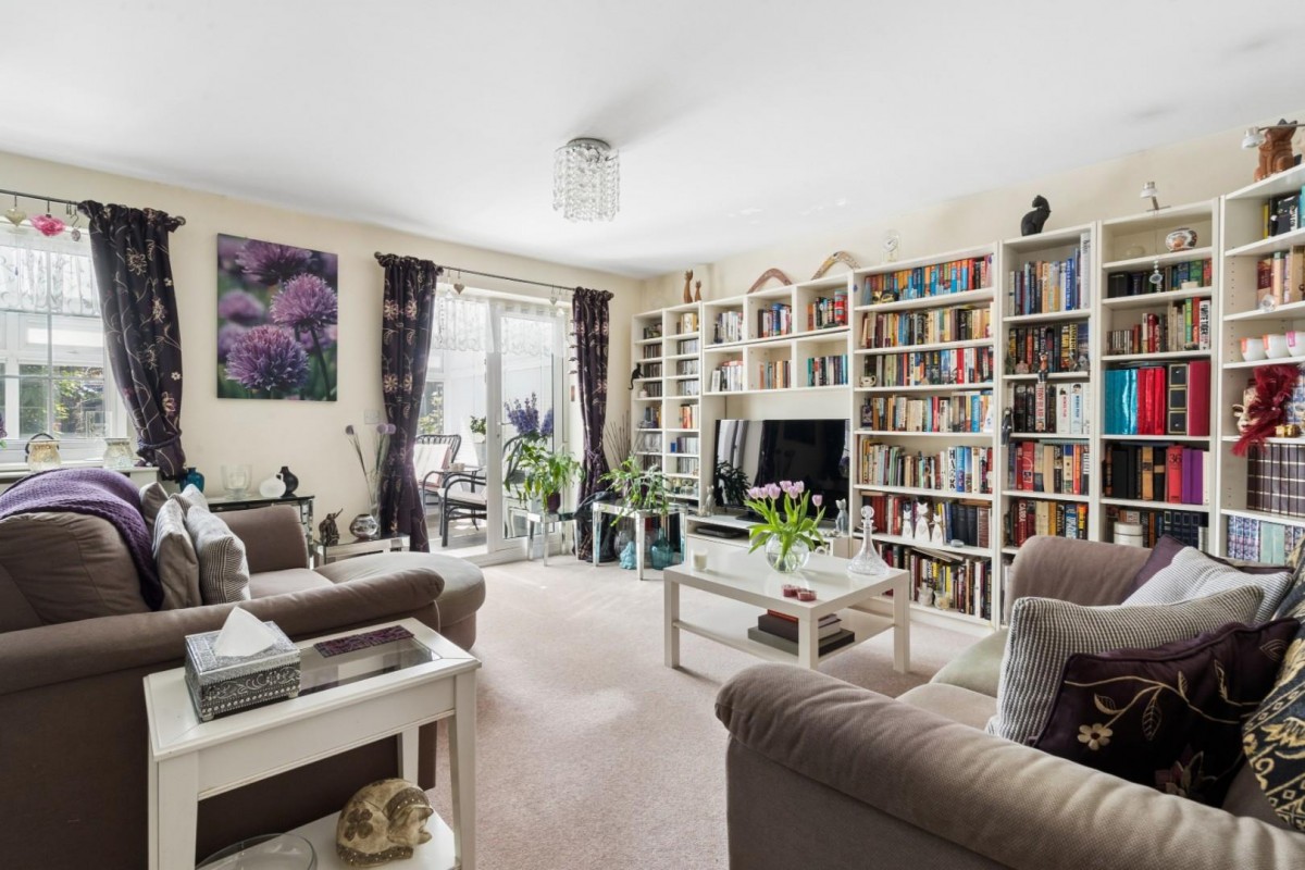 Brudenell Close, Amersham, Buckinghamshire, HP6 6FH