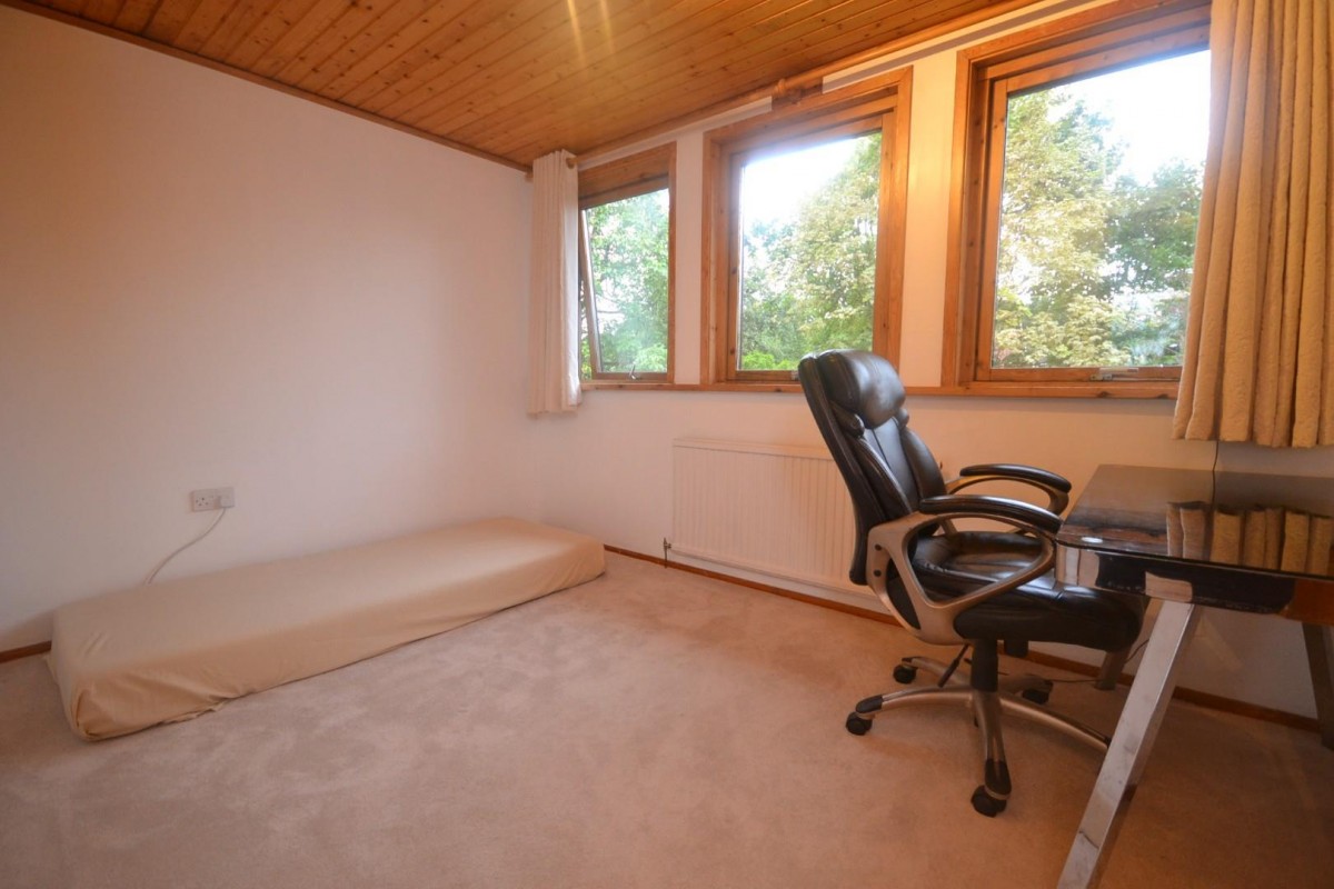 Danywern Drive, Winnersh, Wokingham