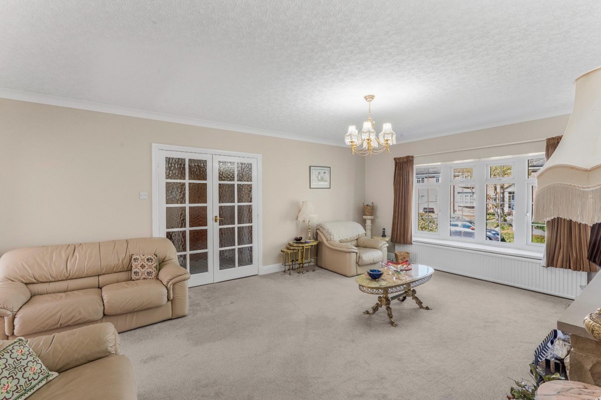Sandmoor Green, Alwoodley, Leeds