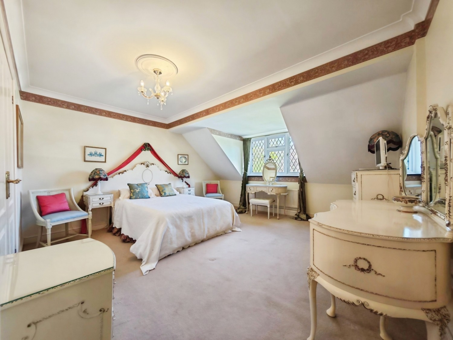 Johnson Drive, Finchampstead, Wokingham