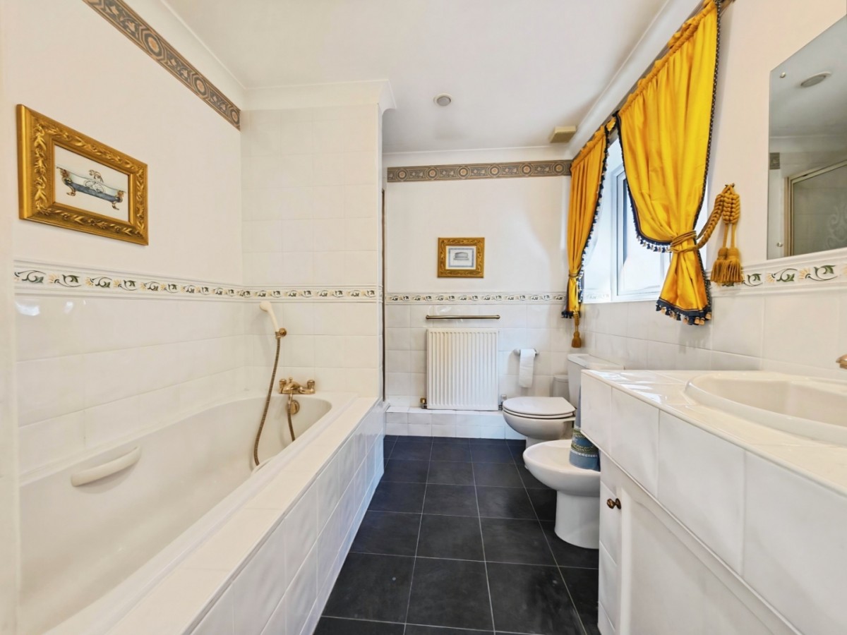 Johnson Drive, Finchampstead, Wokingham