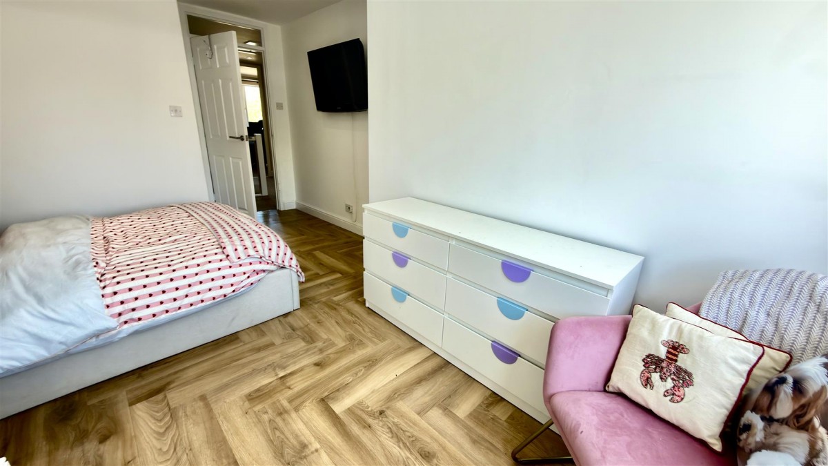 Grindsbrook, Wilnecote