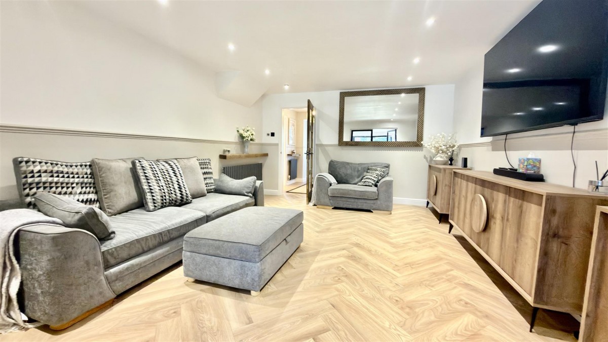 Grindsbrook, Wilnecote