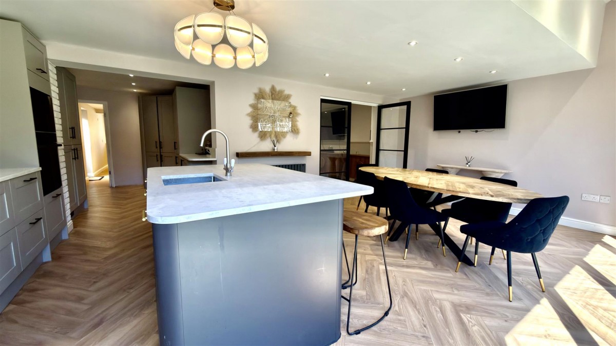 Grindsbrook, Wilnecote