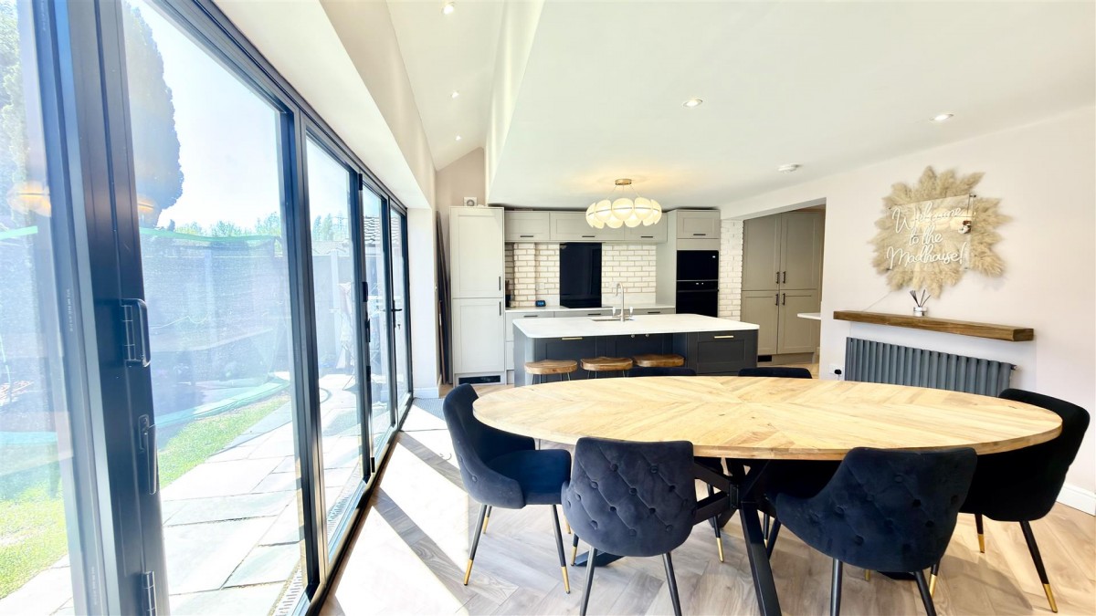 Grindsbrook, Wilnecote