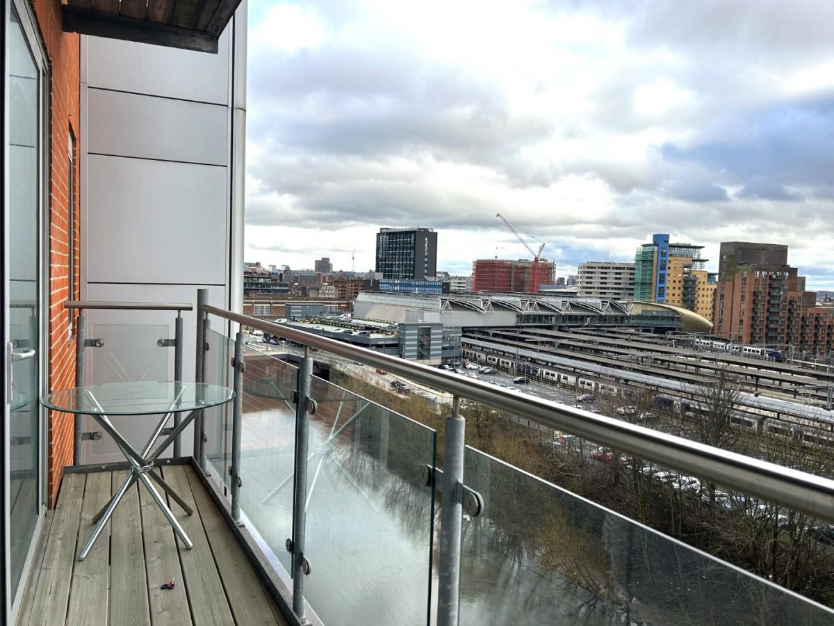 Whitehall Quay, Leeds, West Yorkshire