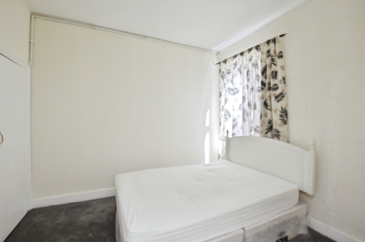 Hollybush Street, London