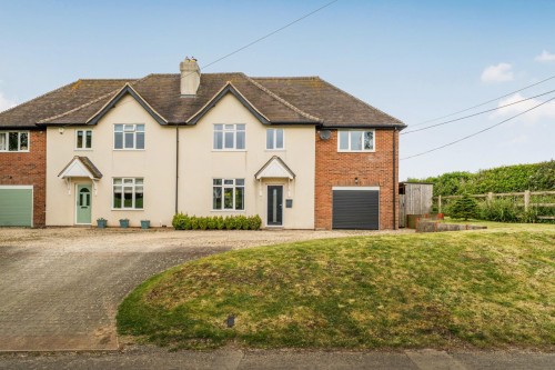 Drake Lane, Dursley, GL11 5HD
