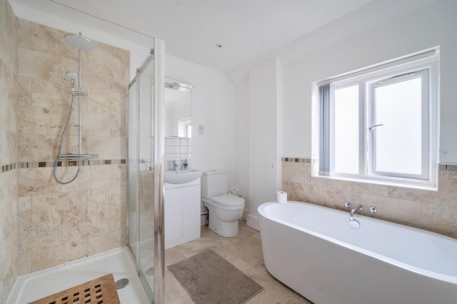 Drake Lane, Dursley, GL11 5HD