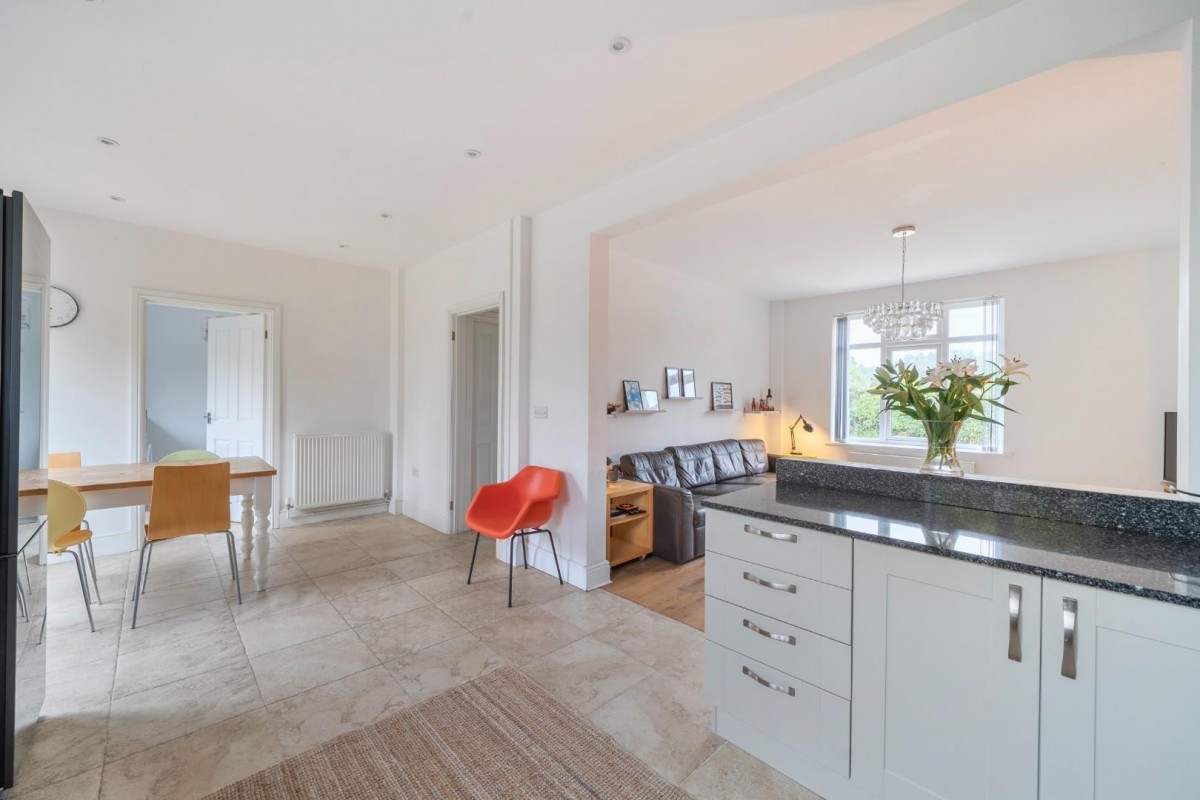 Drake Lane, Dursley, GL11 5HD