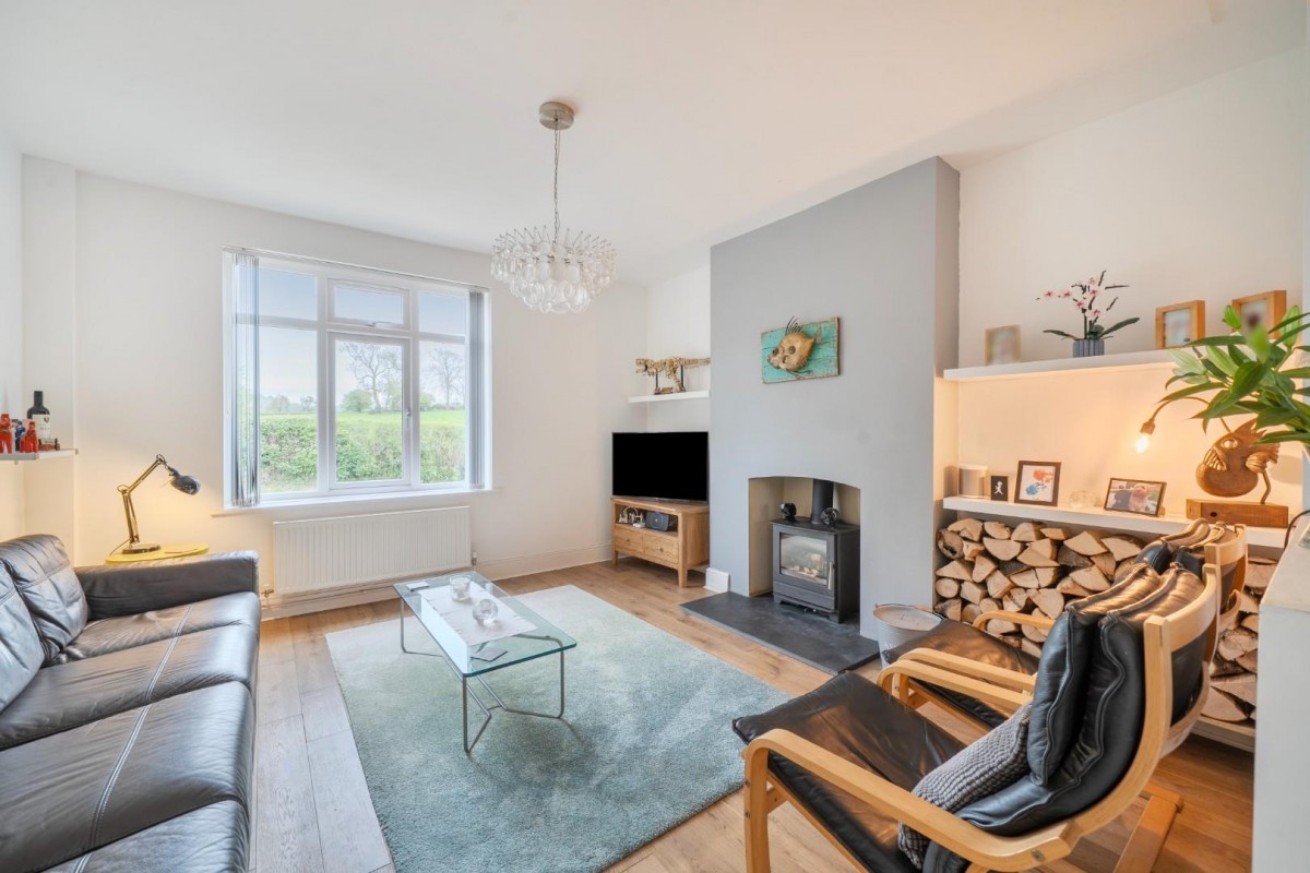 Drake Lane, Dursley, GL11 5HD