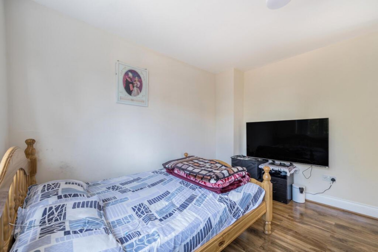 Shakespeare Avenue, Hayes, Middlesex, UB4 0BG