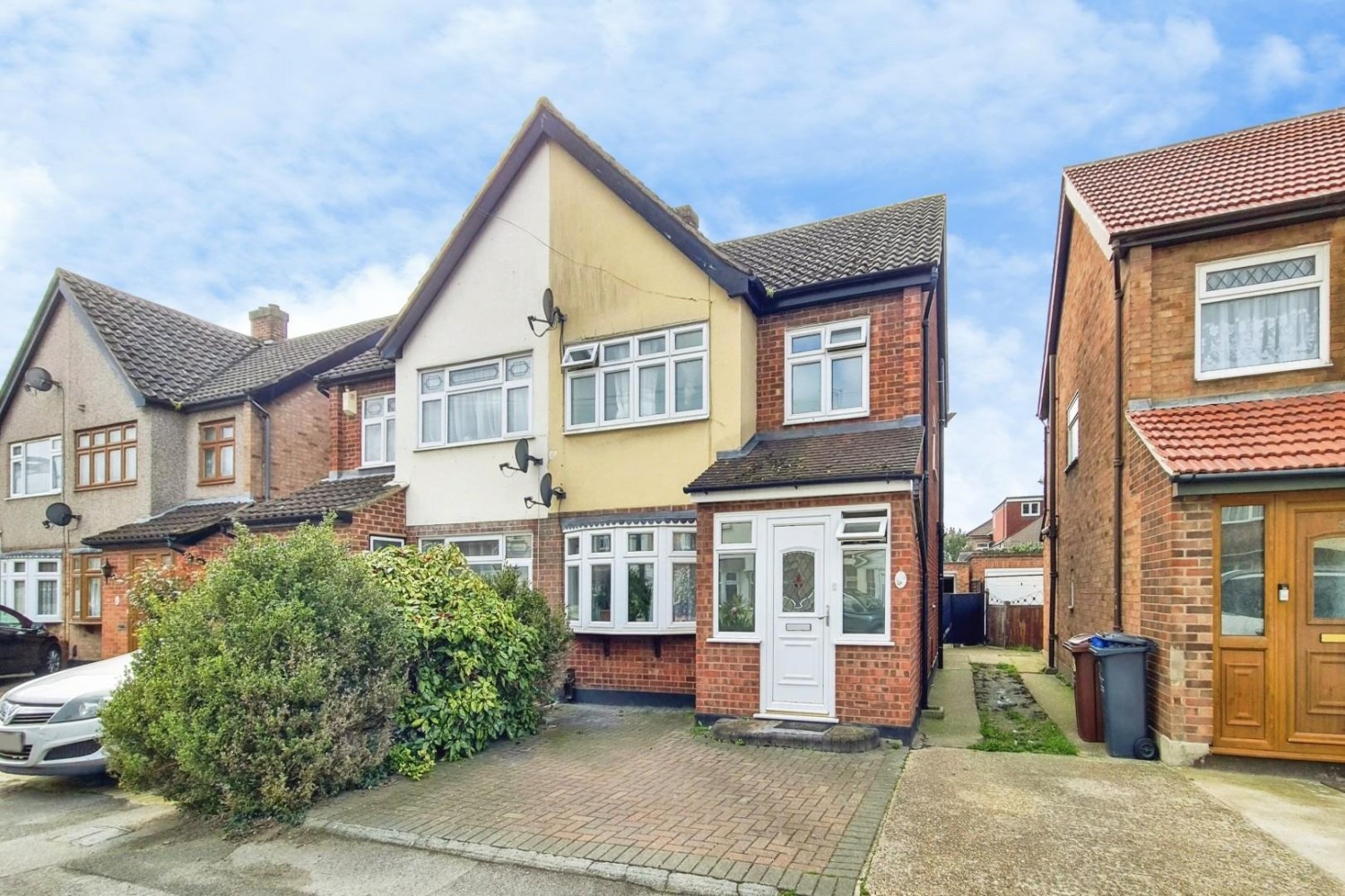 Burchett Way, Romford, RM6