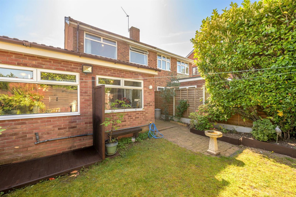 Hamilton Close, Stourbridge, DY8 5EU