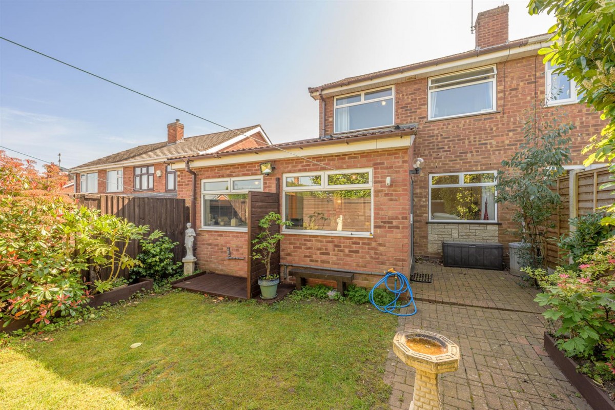 Hamilton Close, Stourbridge, DY8 5EU