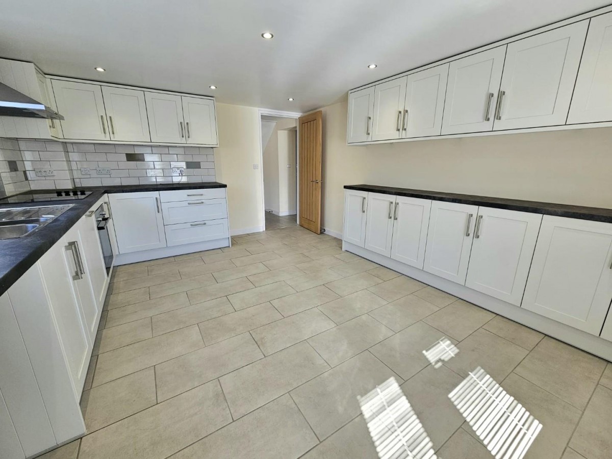 Taits Hill Road, Stinchcombe, GL11