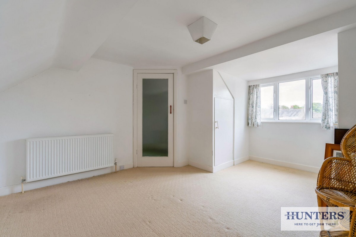 Layton Crescent, Rawdon, Leeds