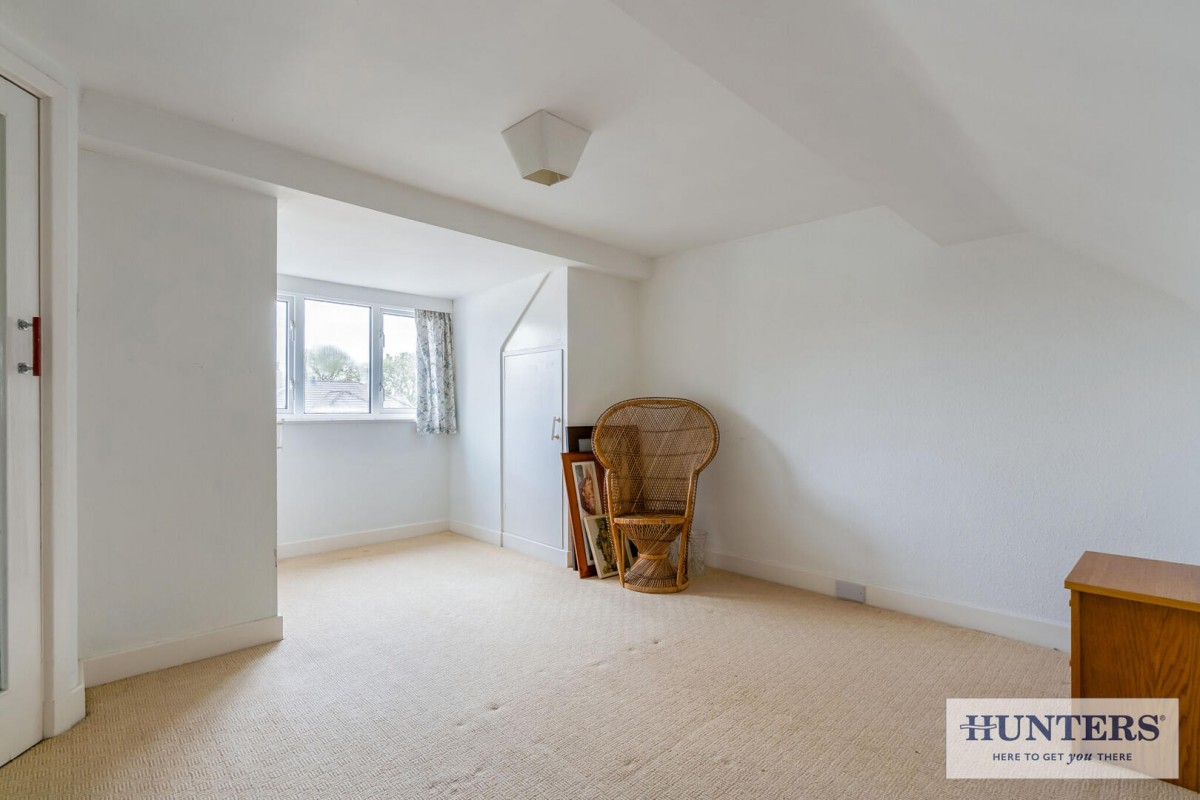 Layton Crescent, Rawdon, Leeds