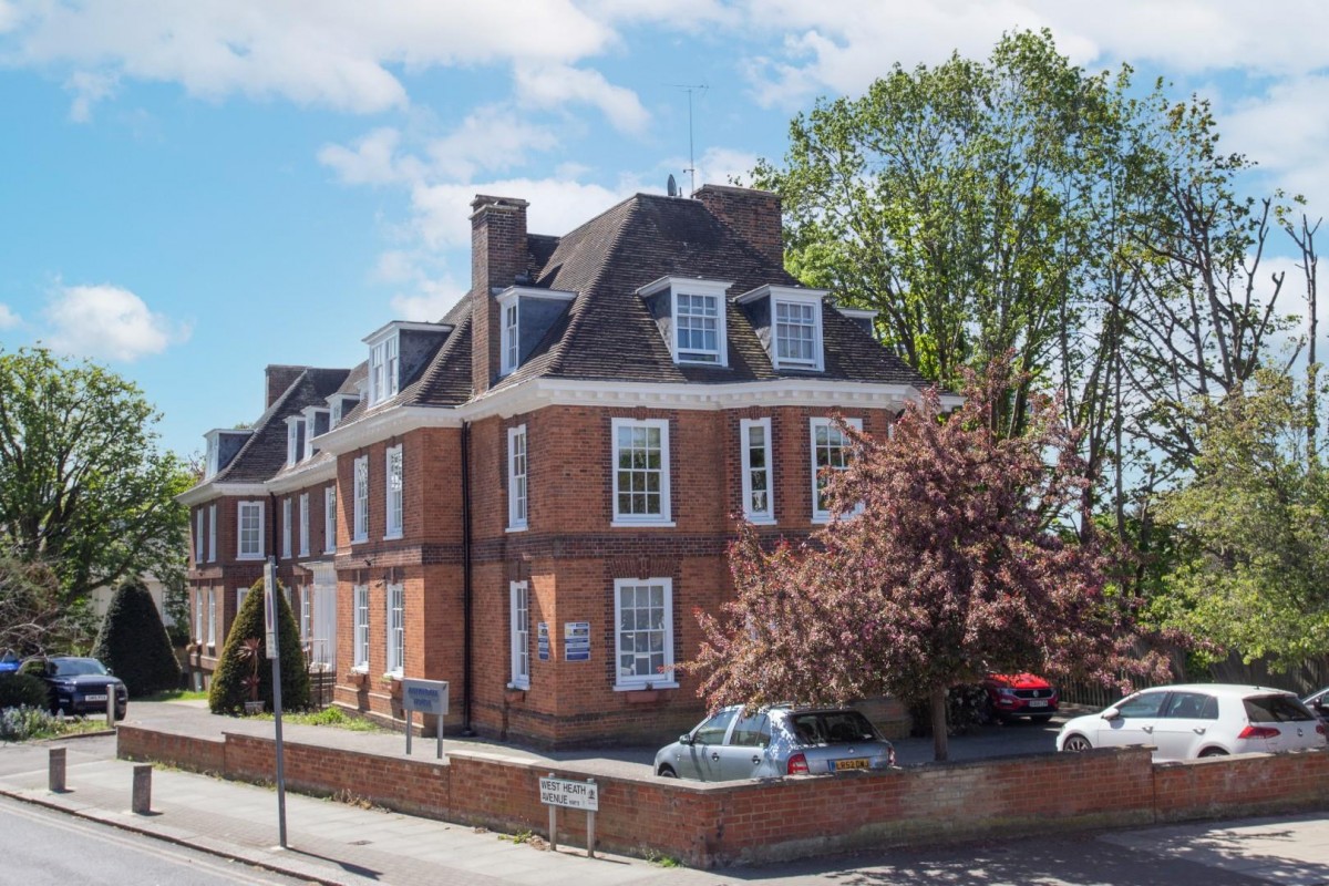 Annadale House, West Heath Avenue, London, NW11