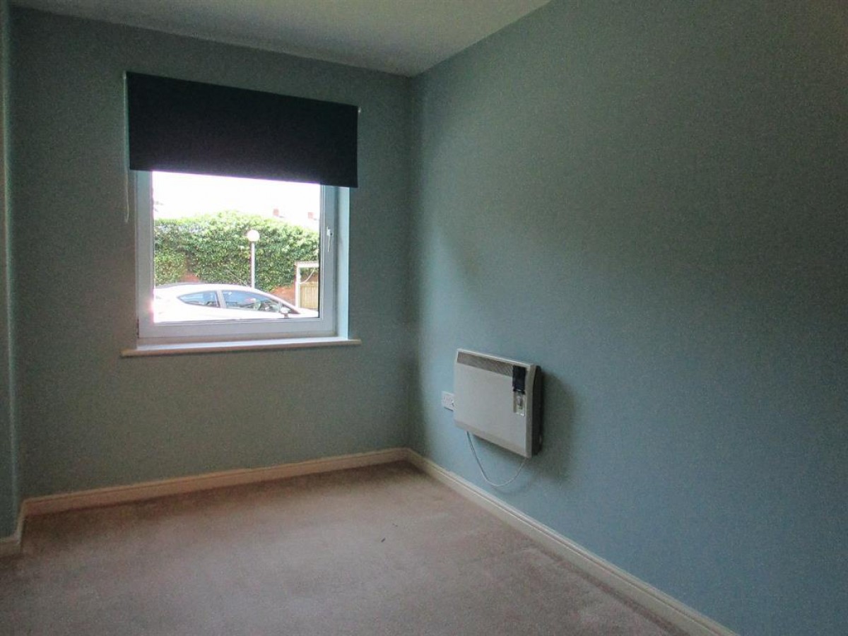 Chester Road, Sutton Coldfield, B73 5BS