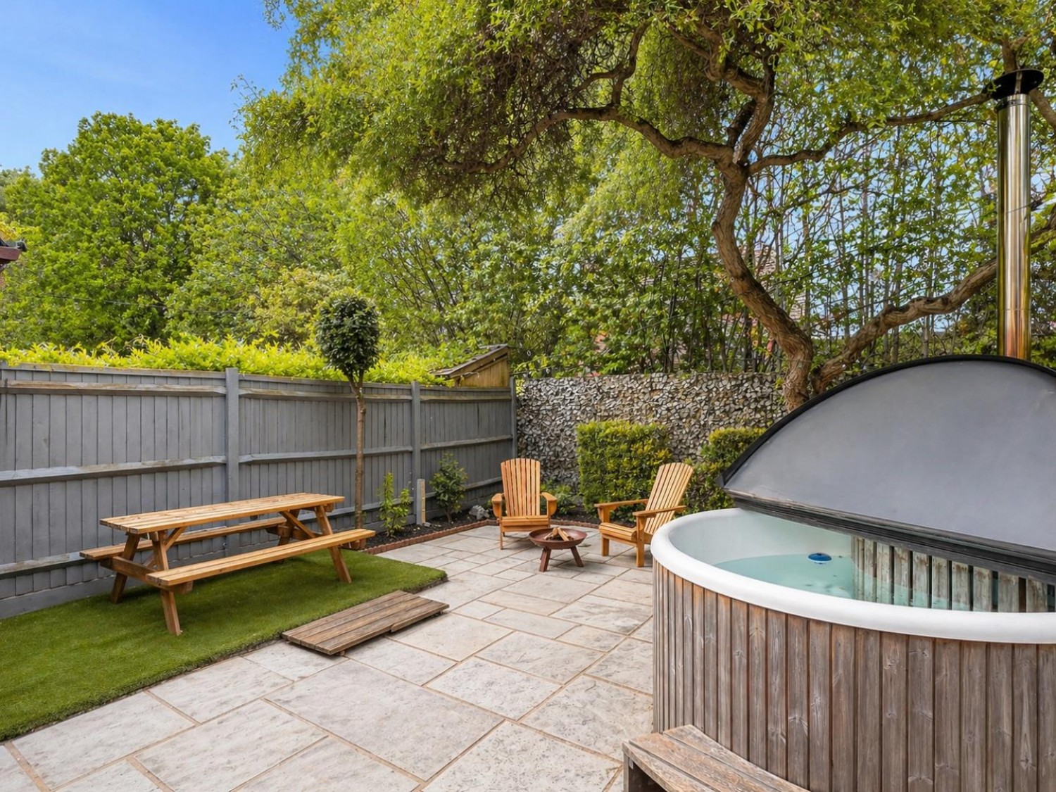 Almond Close, Orchard Heights